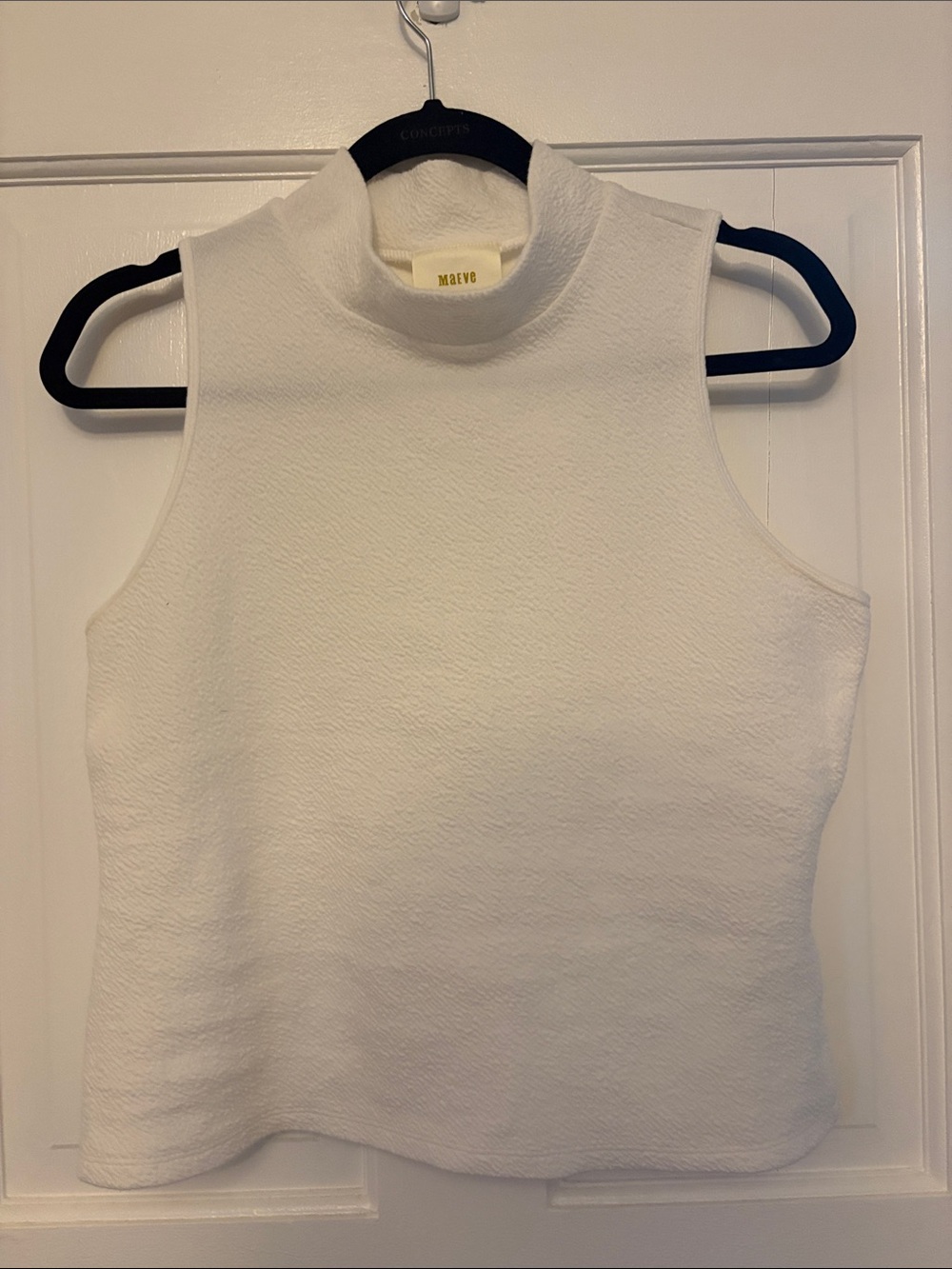 Maeve by Anthropologie White Sleeveless Mock-Neck Textured Top – Size Medium